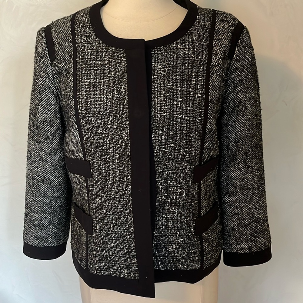 Narciso Rodrigues Black & White Tweed Blazer w/sliver thread detail Size L